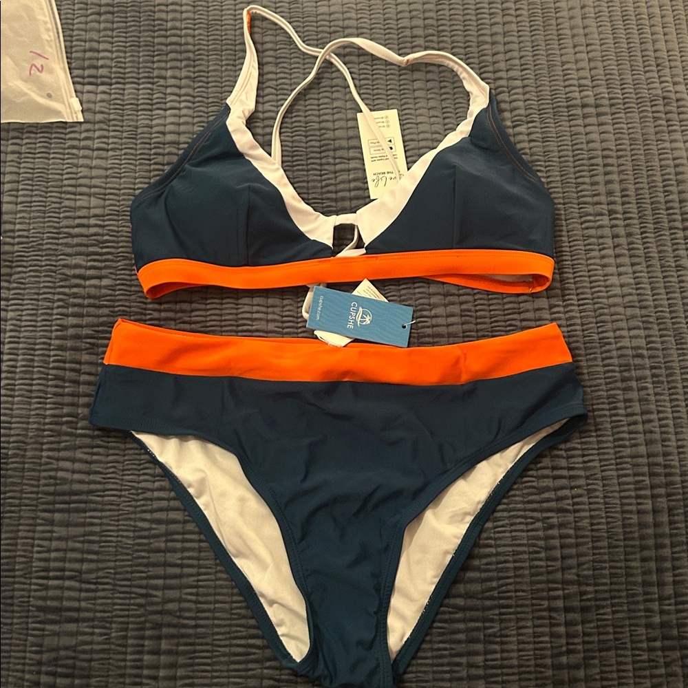 Cupshe swim bikini NWT. Orange, teal and white